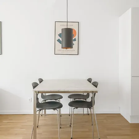 Modern 2-bed In Orestaden Копенгаген