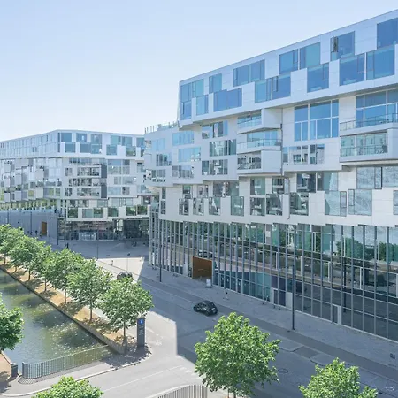 Lägenhet Modern 2-bed In Orestaden *